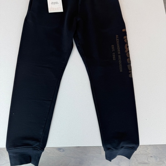 Alexander McQueen - BRAND NEW - logo - name print sweat pants - Picture 4 of 12